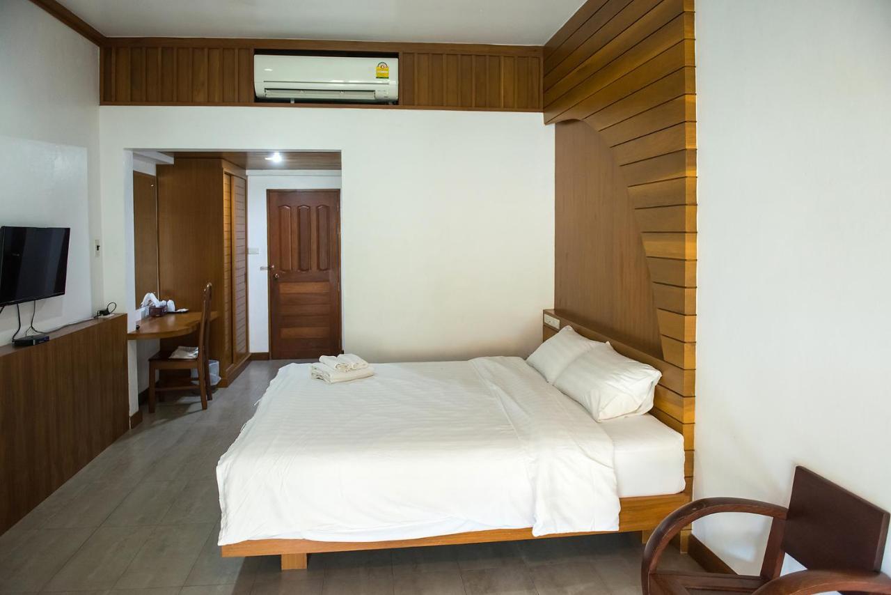 Tree Home Plus Nakhon Si Thammarat Eksteriør billede