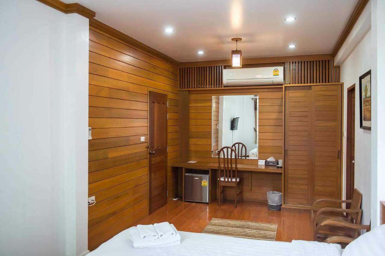 Tree Home Plus Nakhon Si Thammarat Eksteriør billede