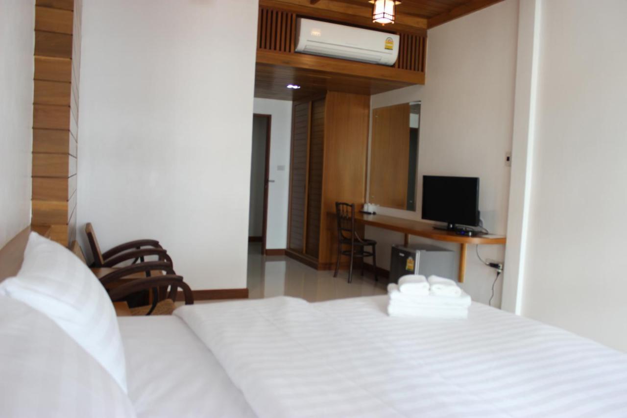Tree Home Plus Nakhon Si Thammarat Eksteriør billede